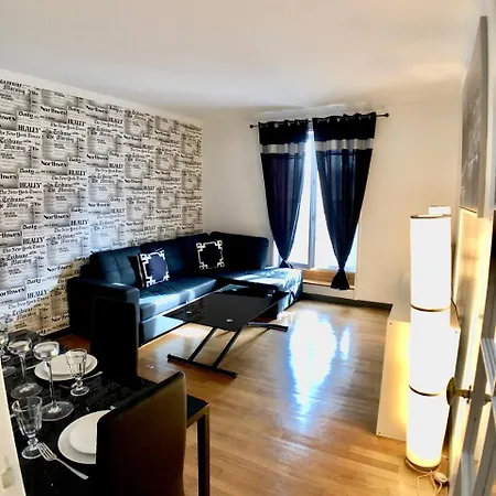 Champs-elysees 4 *